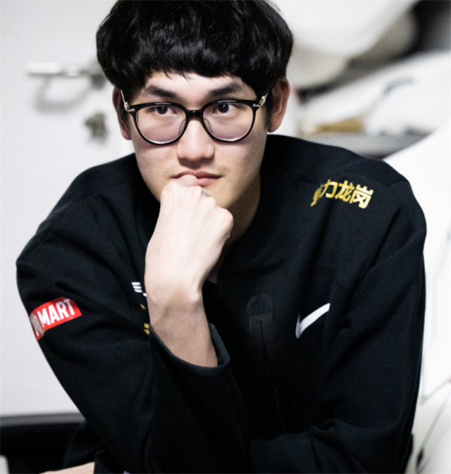 关于Karsa官方宣布比赛局势复杂新规，美国队引发争议！的信息